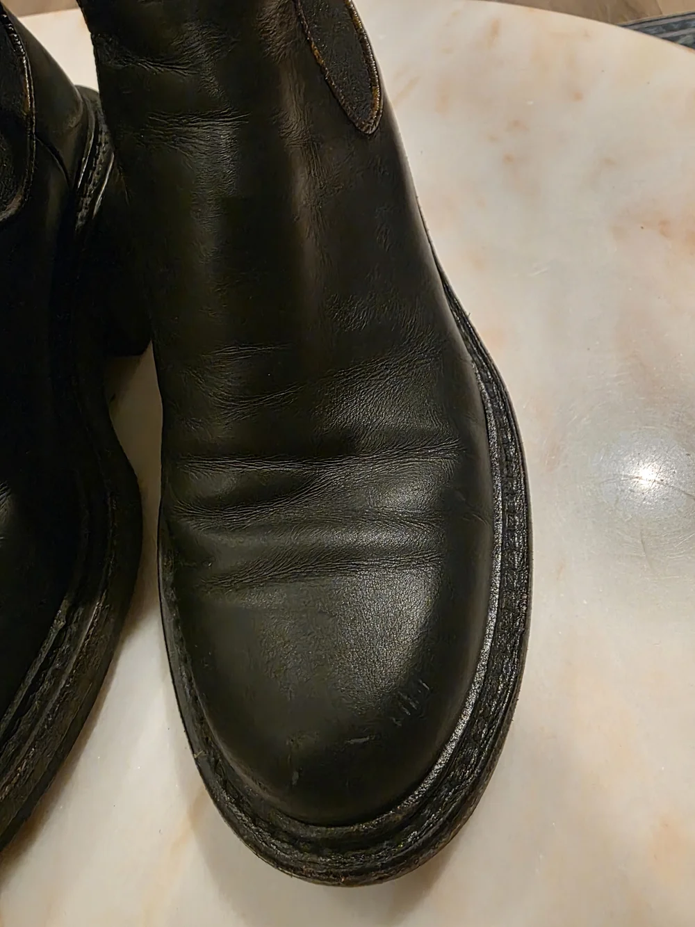 Louis Vuitton Beaubourg Ankle Boots - Picture 4 of 13